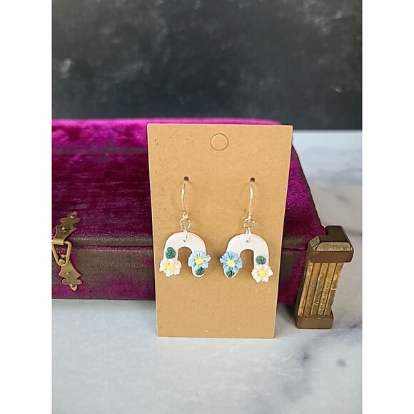 Polymer Clay Floral Dangling Earrings New - Picture 3 of 10